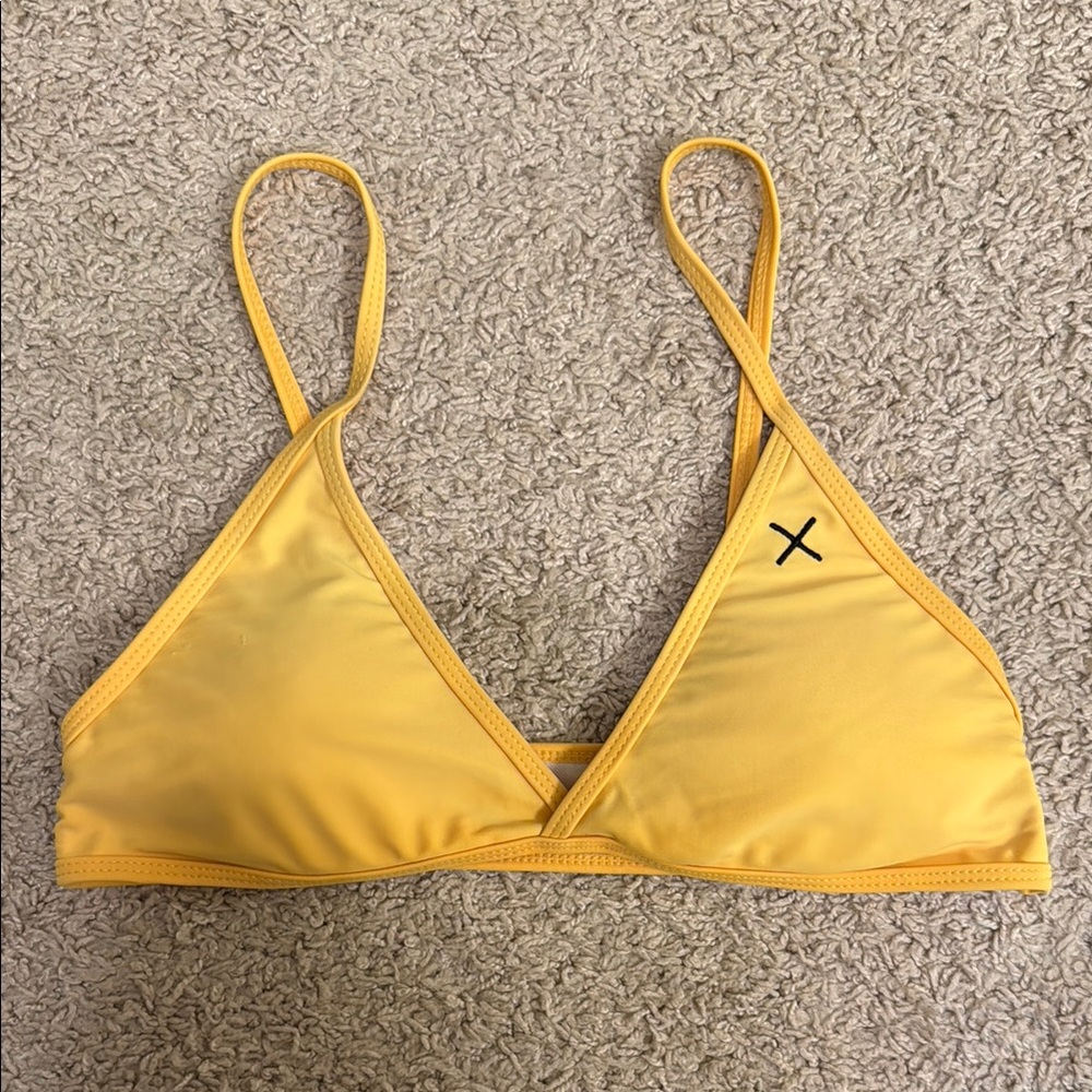 Boutine La Fitted Bikini Top